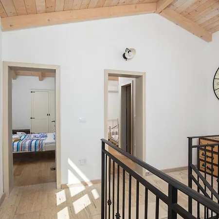 Villa Goga By Gir Solutions