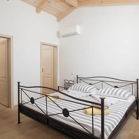 Villa Goga By Gir Solutions