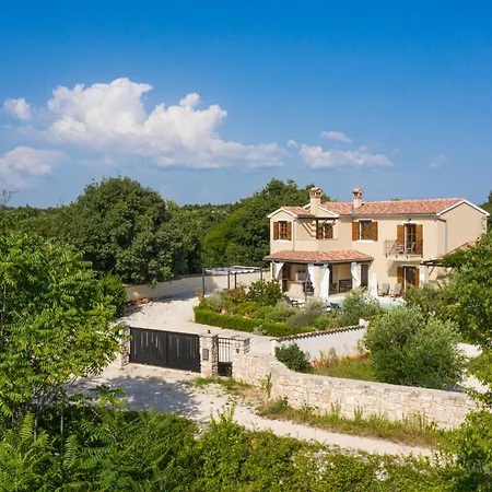 Villa Goga By Gir Solutions